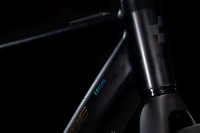 Cube Editor Hybrid Pro 400x Hybrid Bike In Black-4